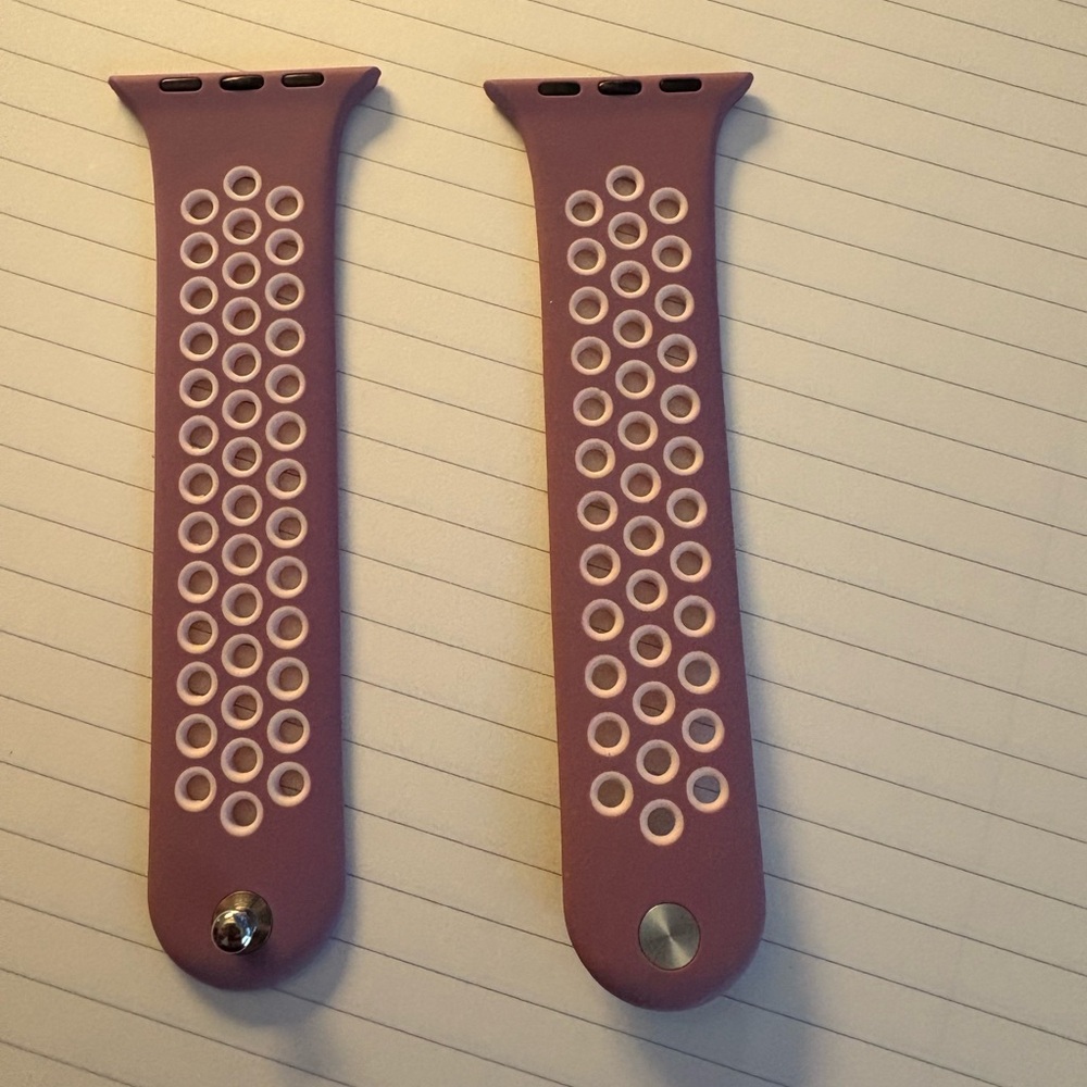 Brand New Purple Silicone Apple Watch Band 38mm